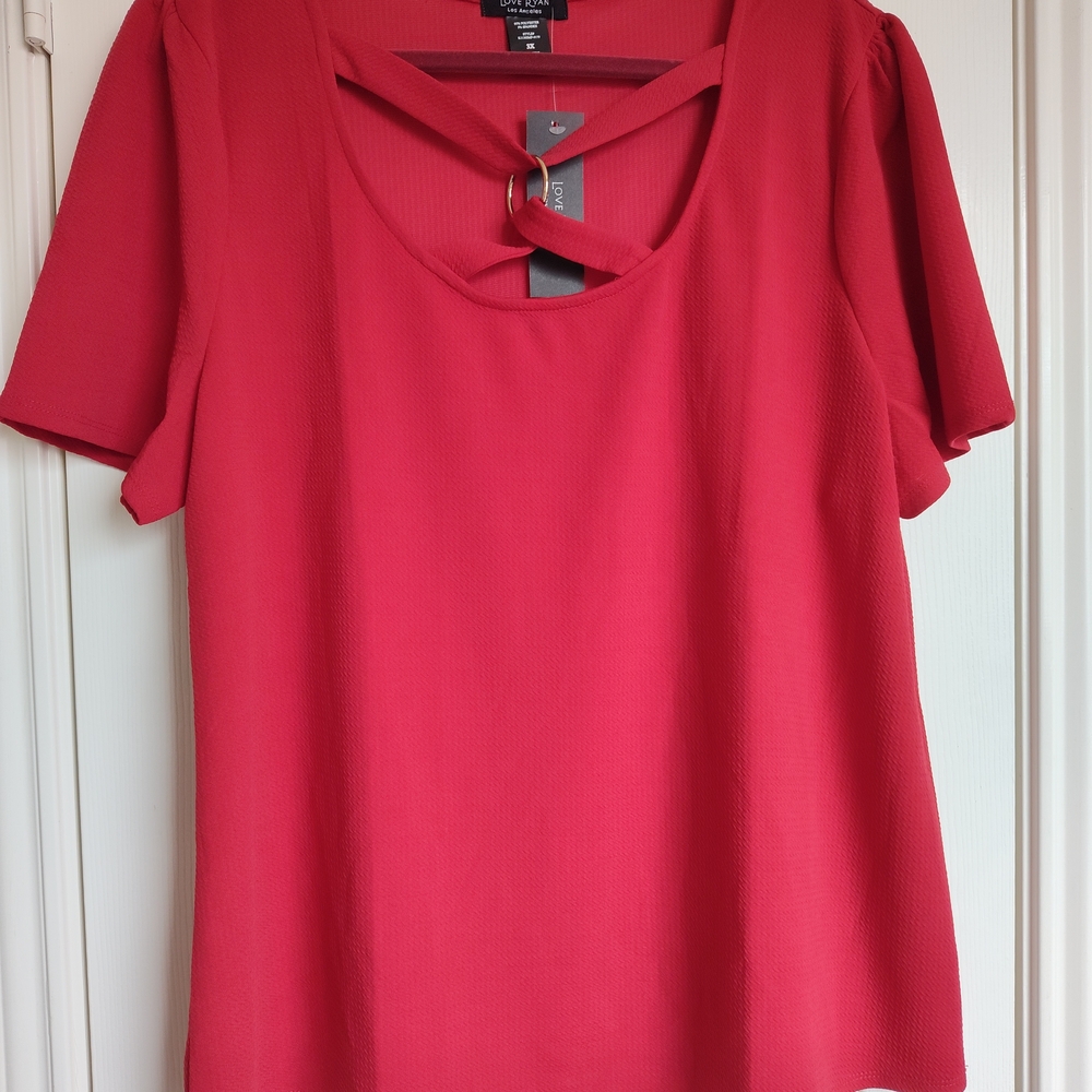 Red Short Sleeve Top with Keyhole Design